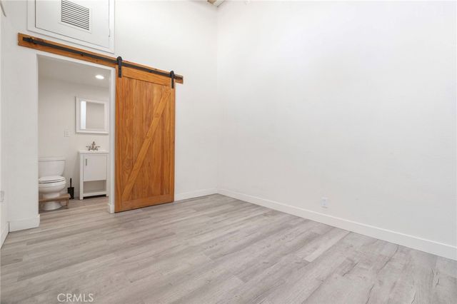 555 E 3rd, Long Beach, CA 90802