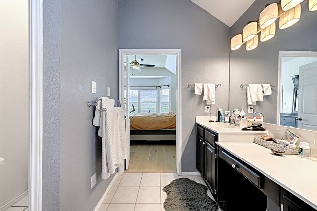 10013 White Lane, Irving, TX 75063