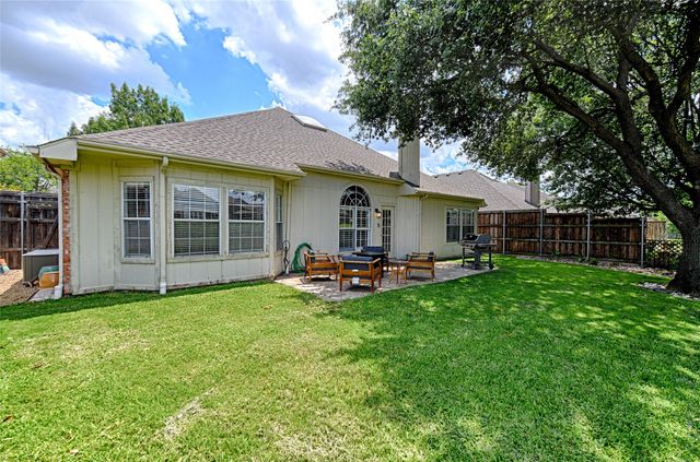 10013 White Lane, Irving, TX 75063