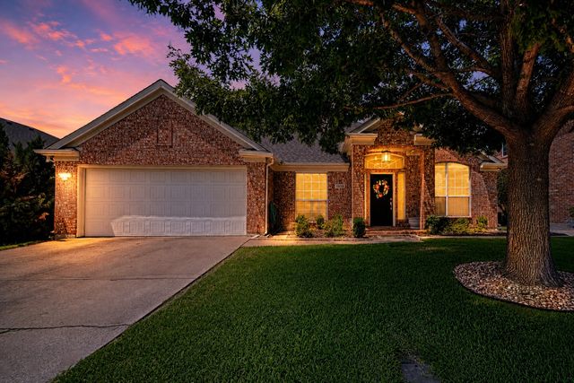 10013 White Lane, Irving, TX 75063