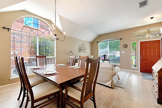 10013 White Lane, Irving, TX 75063
