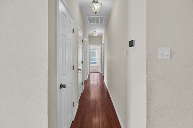 706 Meadowview, Cleburne, TX 76033