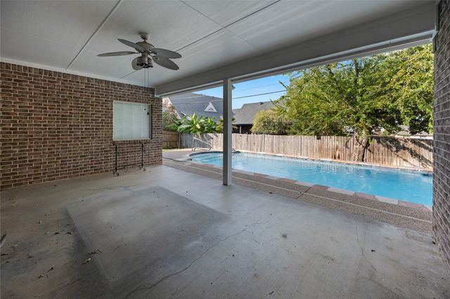 706 Meadowview, Cleburne, TX 76033