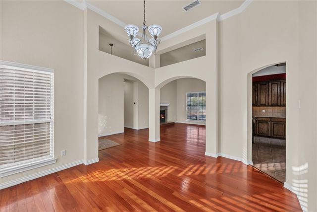 706 Meadowview, Cleburne, TX 76033