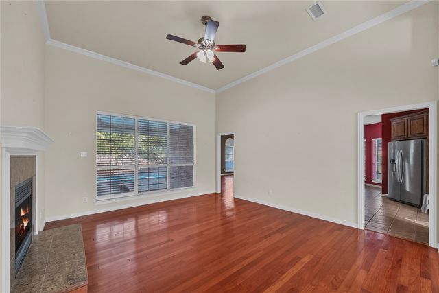 706 Meadowview, Cleburne, TX 76033