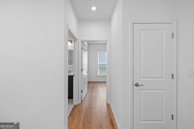 1300 Starboard Way, Greensboro, GA 30642