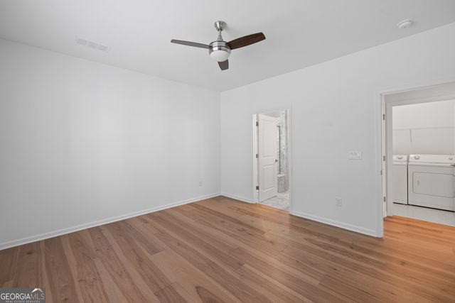 1300 Starboard Way, Greensboro, GA 30642