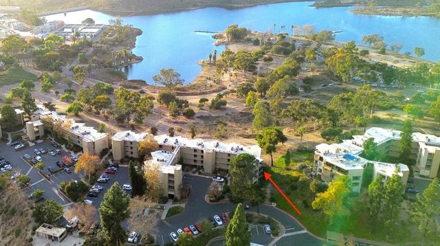 5704 Baltimore Dr 320, La Mesa, CA 91942