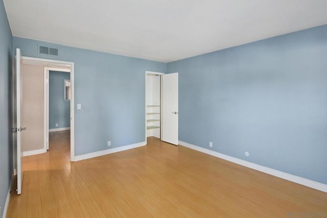 5704 Baltimore Dr 320, La Mesa, CA 91942