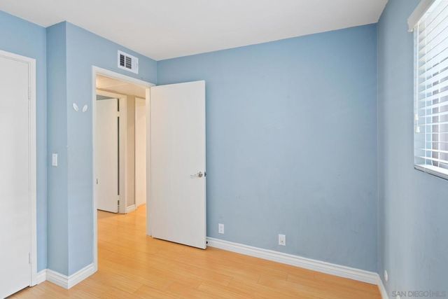 5704 Baltimore Dr 320, La Mesa, CA 91942