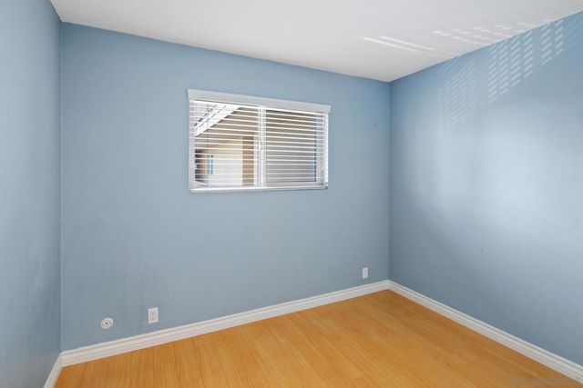 5704 Baltimore Dr 320, La Mesa, CA 91942