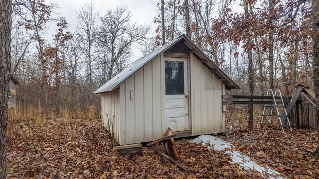 557 County Road 206, Alton, MO 65606