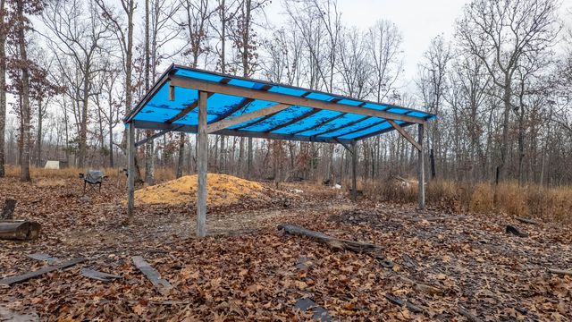 557 County Road 206, Alton, MO 65606