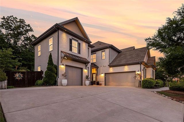 16165 Grand Litchfield Drive, Roswell, GA 30075