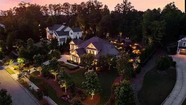16165 Grand Litchfield Drive, Roswell, GA 30075
