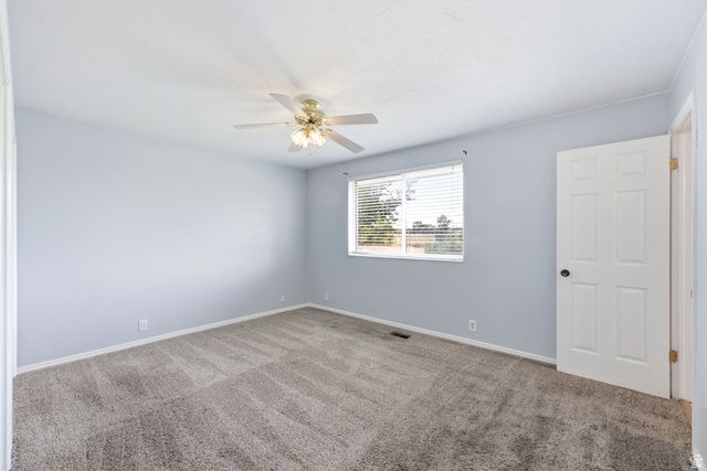 6114 S RED OAKS DR, Murray, UT 84123