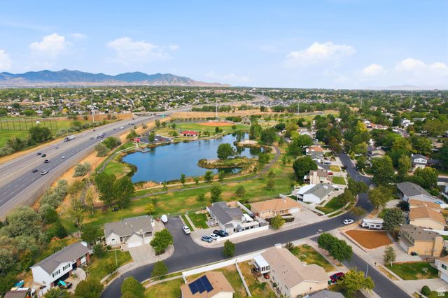6114 S RED OAKS DR, Murray, UT 84123