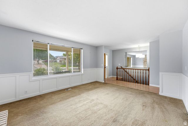 6114 S RED OAKS DR, Murray, UT 84123
