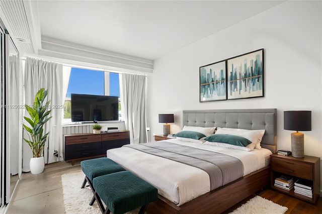 600 NE 36th St 218, Miami, FL 33137