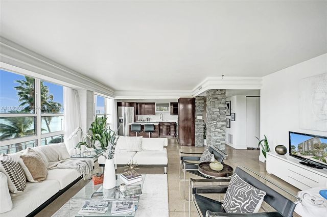 600 NE 36th St 218, Miami, FL 33137