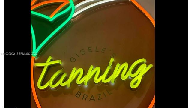 600 NE 36th St 218, Miami, FL 33137