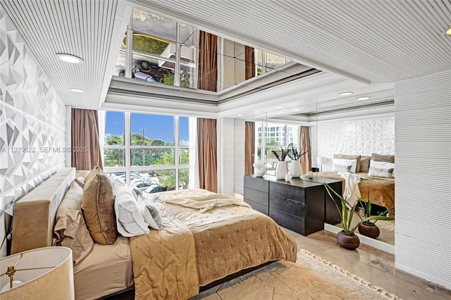 600 NE 36th St 218, Miami, FL 33137