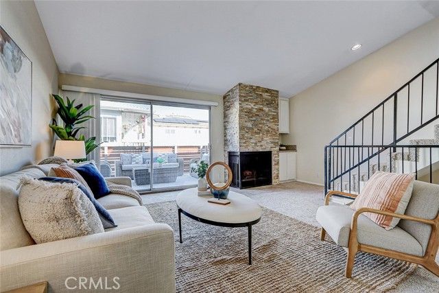 2105 Mathews Avenue 11, Redondo Beach, CA 90278