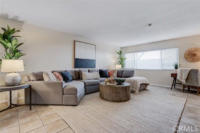 2105 Mathews Avenue 11, Redondo Beach, CA 90278