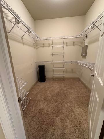 3513 Westbridge Drive, Valparaiso, IN 46383