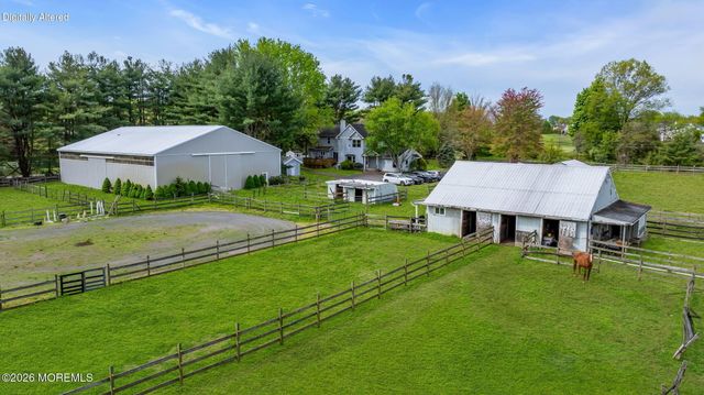 10 Daum Road, Manalapan, NJ 07726