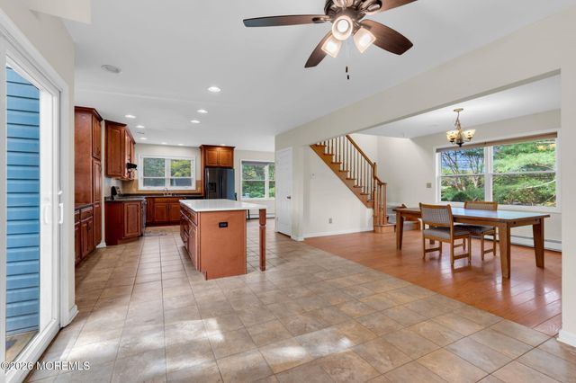 10 Daum Road, Manalapan, NJ 07726