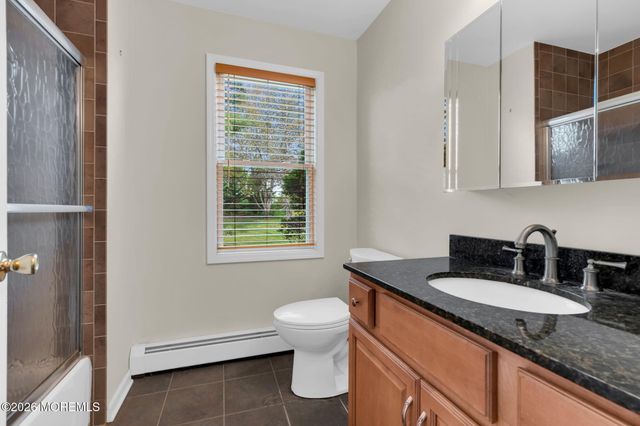 10 Daum Road, Manalapan, NJ 07726
