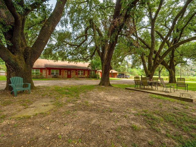 25429 Hardin Store Road, Magnolia, TX 77354