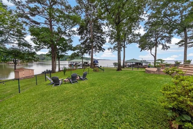18809 Lazy Lane, Flint, TX 75762