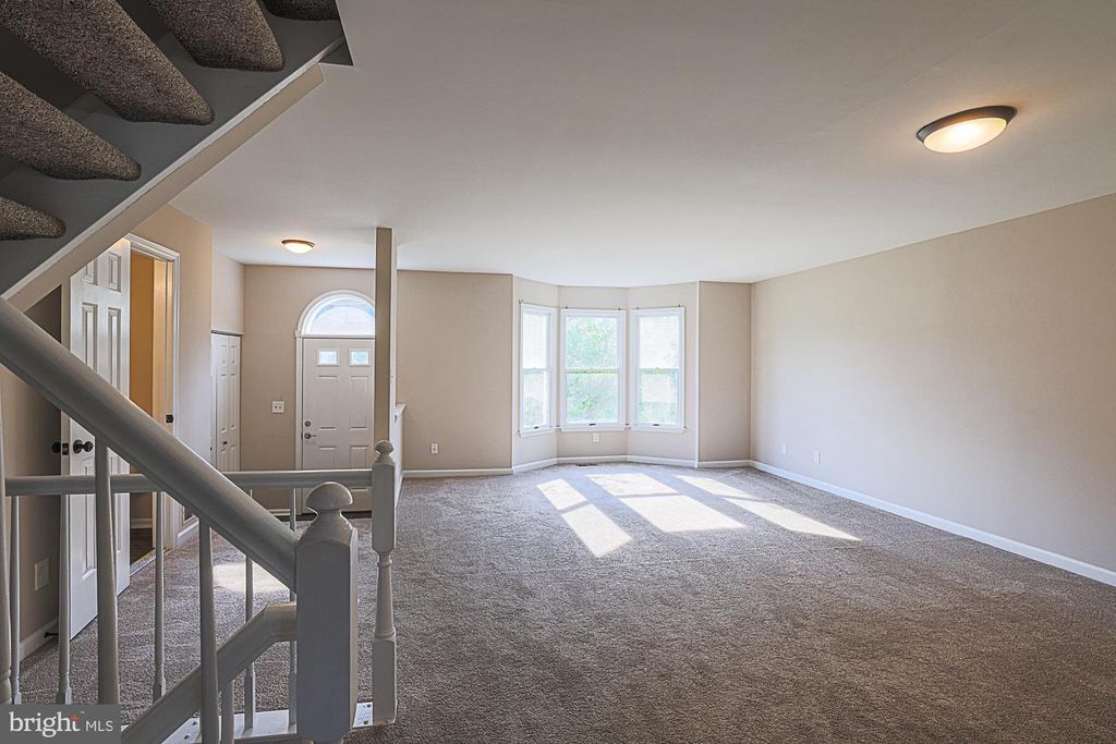 Image 15 of property listing at 906 BUCKLAND PL, Bel Air, MD 21014