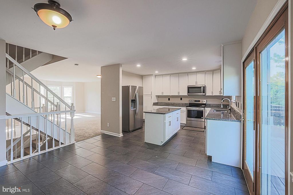 Image 19 of property listing at 906 BUCKLAND PL, Bel Air, MD 21014