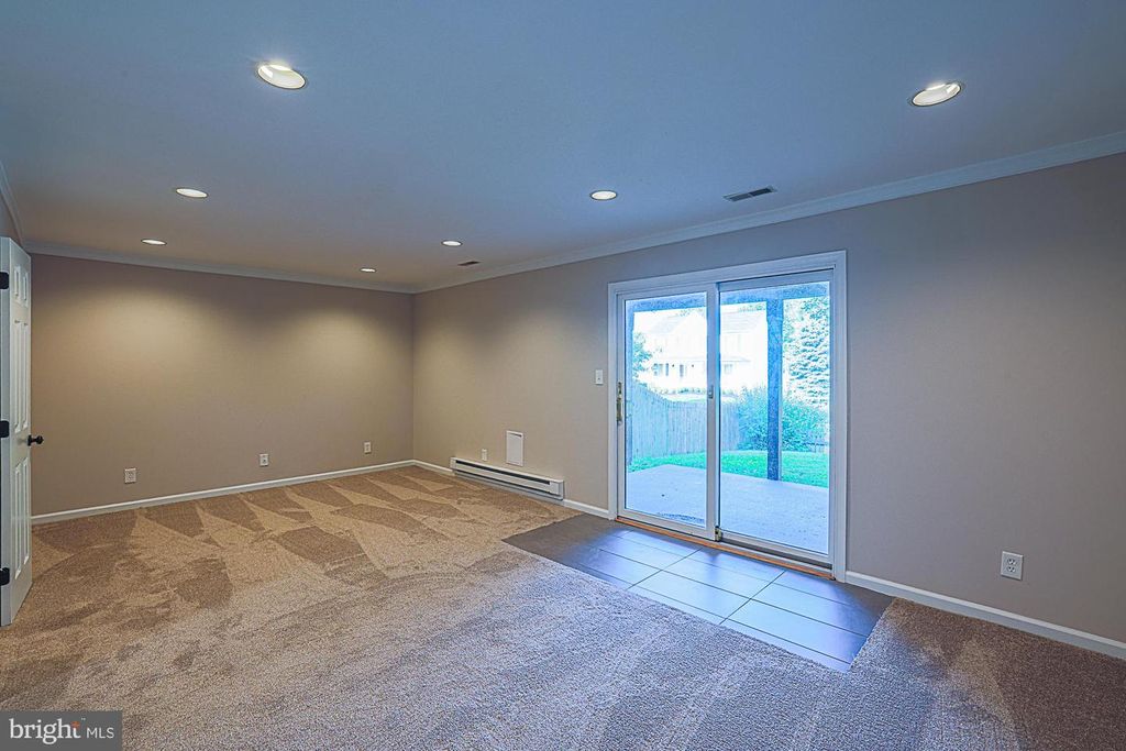 Image 32 of property listing at 906 BUCKLAND PL, Bel Air, MD 21014
