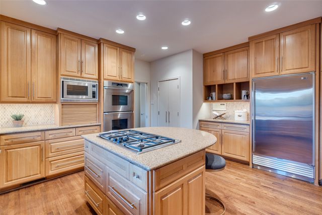 7435 Kenshire Lane, Dallas, TX 75230