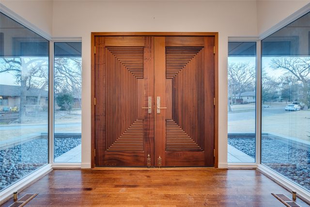 7435 Kenshire Lane, Dallas, TX 75230