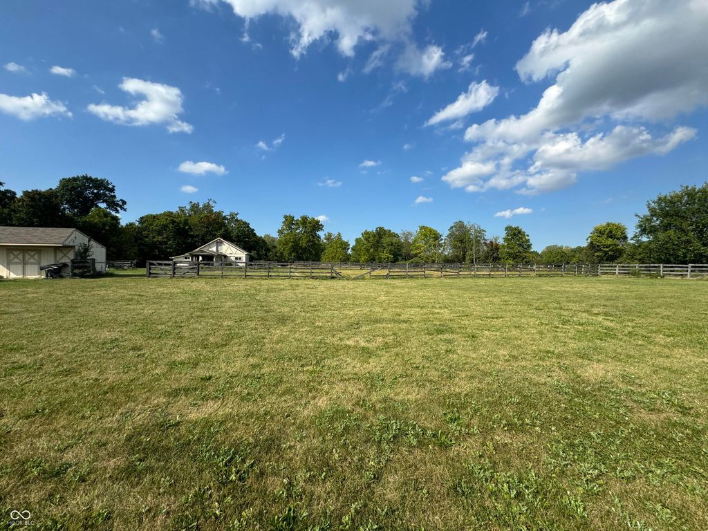 6410 E 106th Street, Fishers, IN 46038