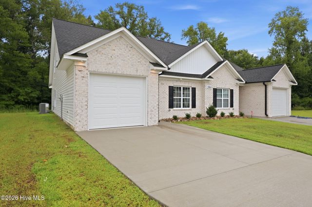 2004 Dartford Drive A, Greenville, NC 27834