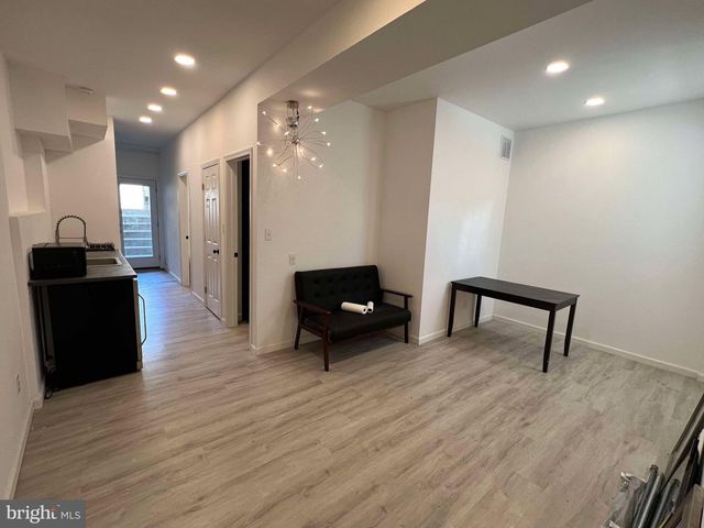 1278 MORSE ST NE, Washington, DC 20002