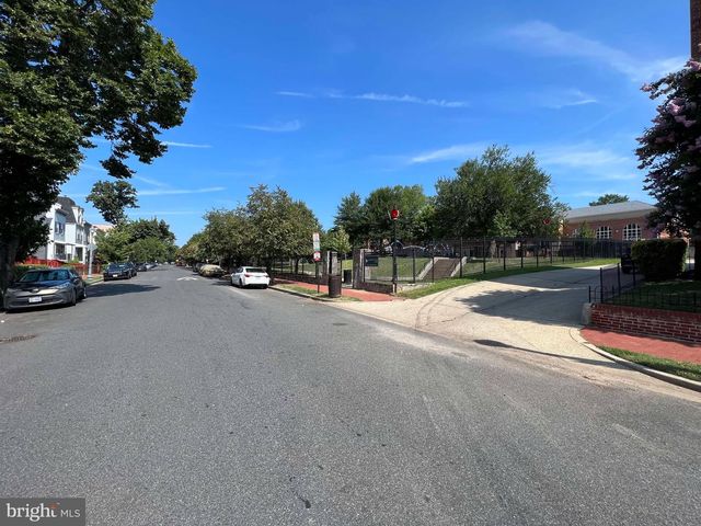 1278 MORSE ST NE, Washington, DC 20002