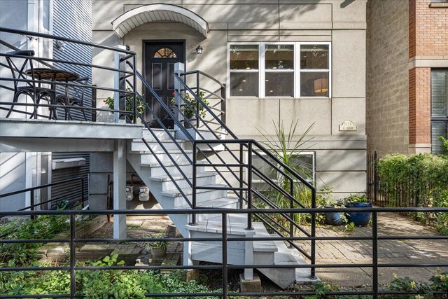 2729 N Wayne Avenue A, Chicago, IL 60614