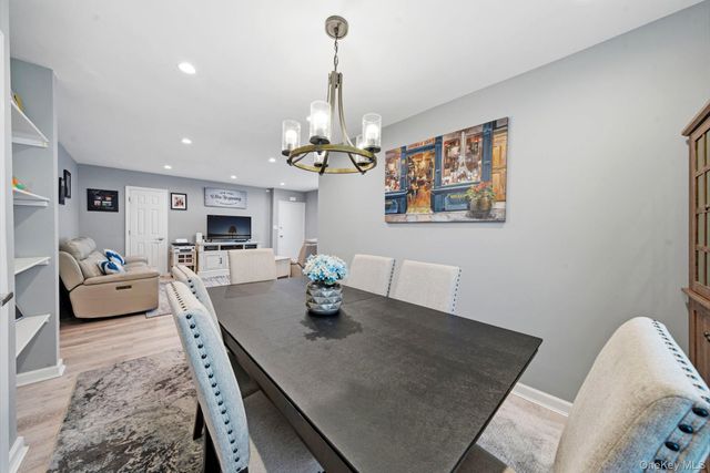 5844 251st Street 191, Little Neck, NY 11362