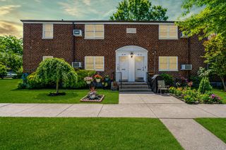 5844 251st Street 191, Little Neck, NY 11362