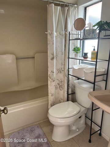 8154 Ridgewood Avenue, Cape Canaveral, FL 32920