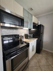 3030 NE 5th Ter 11, Wilton Manors, FL 33334