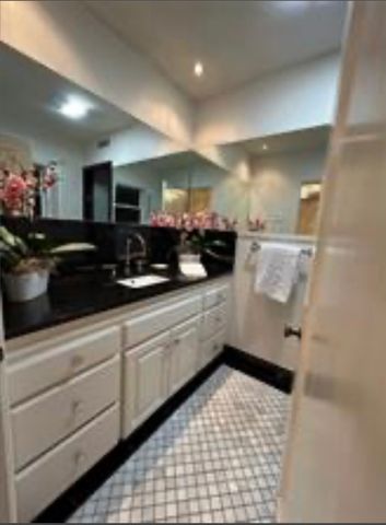 4106 University Boulevard, University Park, TX 75205