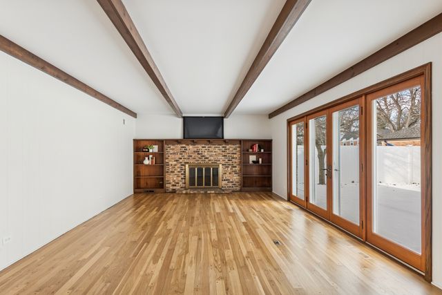 3018 Indianwood Road, Wilmette, IL 60091